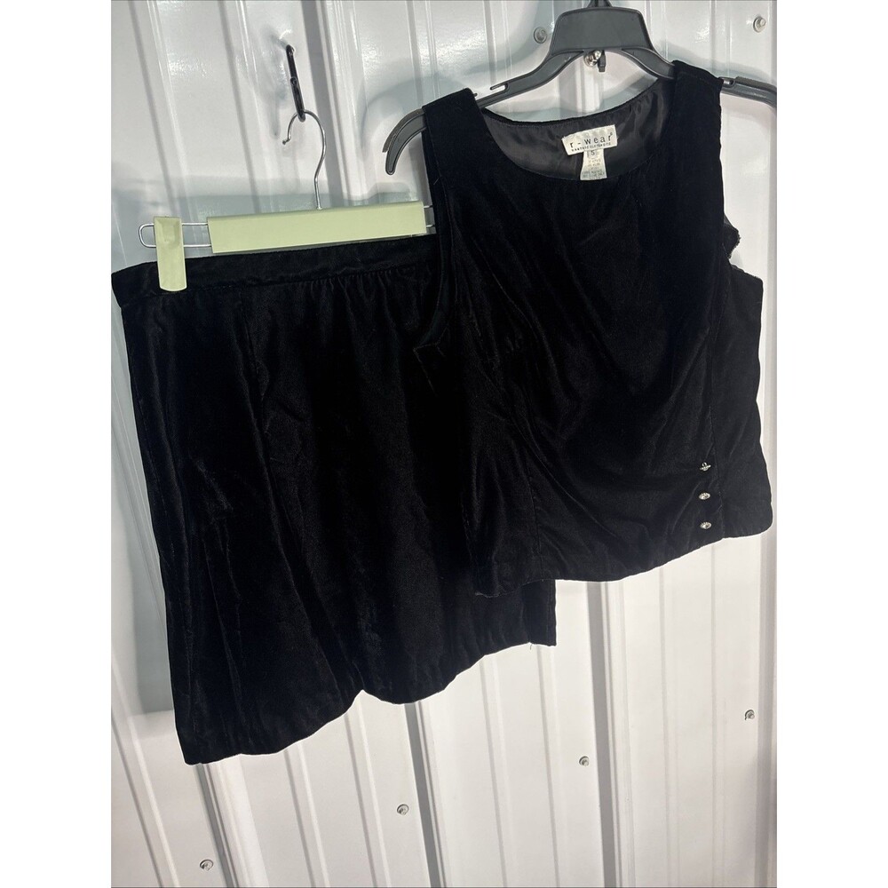 Vintage Y2K Rampage Black Velvet Top and Skirt set Size 5 EUC